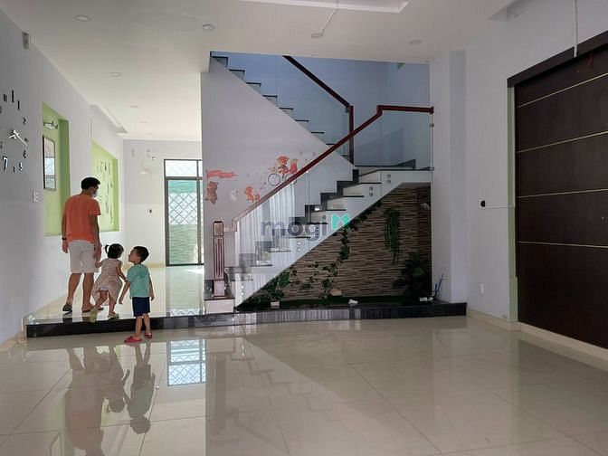 Hình ảnh Cho thuê mặt bằng kinh doanh quận 2, bình trưng đông