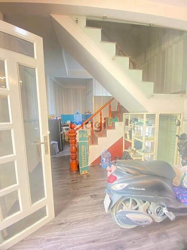 Hình ảnh Bán Căn nhà Phố, Đường 359, Phước Long B,Thủ Đức,31m2*3,(4mx8m).