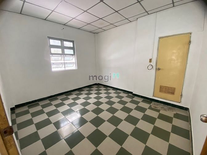 Hình ảnh Nhà quận 11 cần cho thuê, hẻm thông tá lả