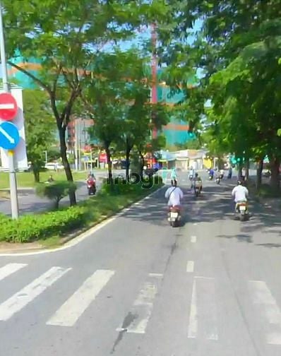 Hình ảnh Cần tiền bán đất 2 MẶT TIỀN Hoàng Quốc Việt,phường phú thuận quận 7 TP