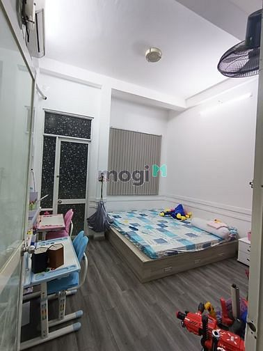 Hình ảnh Cho Thuê Nhà Nguyên Căn Gần Chợ Tân Mỹ