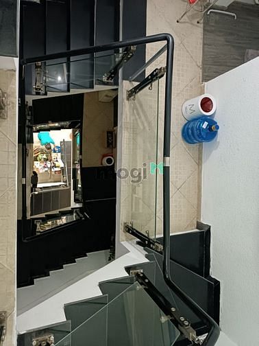 Hình ảnh Cho Thuê Nhà Nguyên Căn Gần Chợ Tân Mỹ