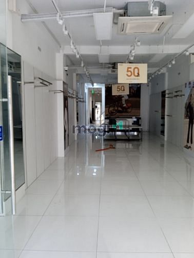 Hình ảnh Cho thuê MT tại đoạn sầm uất Trần Quang Khải Q.1, trệt,2L