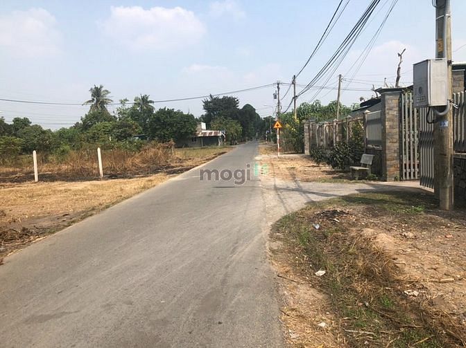 Hình ảnh Sang nhượng nhà và đất vườn cho người hữu duyên