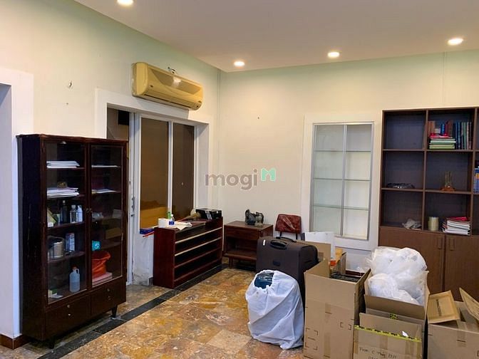 Hình ảnh Chính Chủ Cho Thuê Biệt Thự Sân Vườn 6 x 20M Ngay Trung Tâm Quận 3