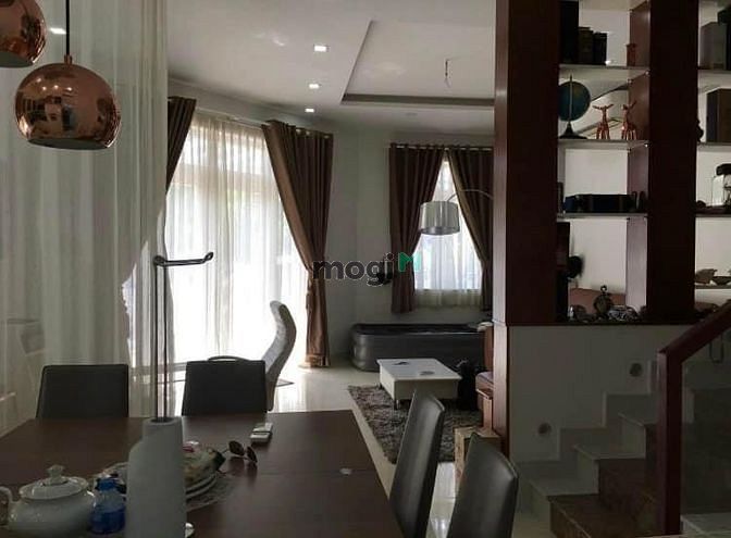 Hình ảnh Vip 102 nhà GÒ DẦU Q.TP 37m2 2T540 SHR