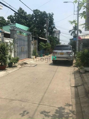 Hình ảnh Bán căn nhà 1 trệt 1 lửng Hóc Môn