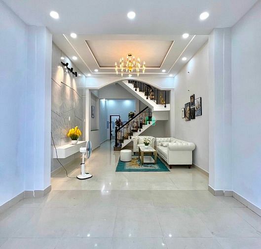 Hình ảnh Bán nhà Đ.Phạm Văn Chí Q.6 54m2- 1 tỷ 690