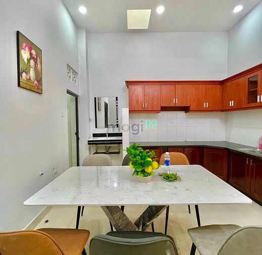 Hình ảnh Bán nhà Đ.Phạm Văn Chí Q.6 54m2- 1 tỷ 690