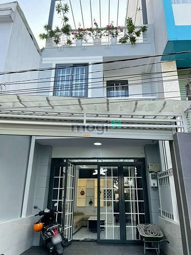 Hình ảnh Bán gấp nhà 1 lầu đúc Đ Bùi Văn Ba, Q7, 52m2-1 tỷ 770tr -Sr