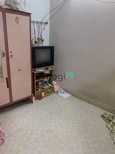 Hình ảnh Bán nhà phường 5 quận Tân Bình 4 tầng 2.4 tỷ.