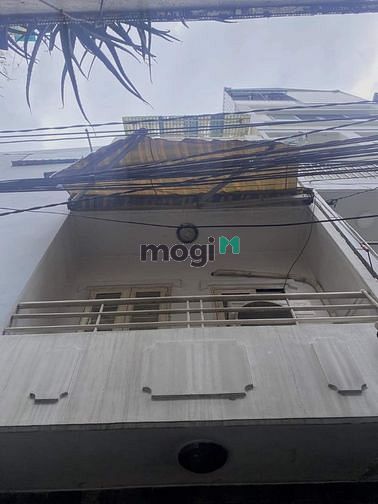 Hình ảnh Bán nhà phường 5 quận Tân Bình 4 tầng 2.4 tỷ.