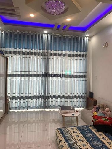 Hình ảnh nhà 2 lầu 32m2 Lê Trọng Tấn hẻm ô tô SHR