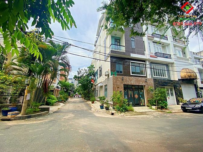 Hình ảnh GIẢM SÂU 1 TỶ bán gấp lô đất ngay đường 17, Phạm Văn Đồng. DT 142m2