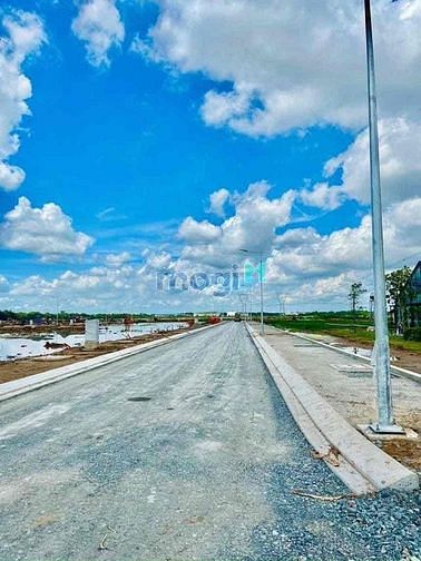 Hình ảnh Đất Nền full Thổ cư đã có sổ Hồng ngay TP Tân An