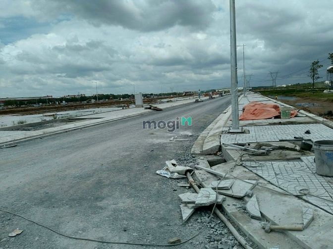 Hình ảnh Đất Nền full Thổ cư đã có sổ Hồng ngay TP Tân An