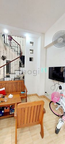 Hình ảnh Nhà đẹp HXH 90m2 Gần VinCom Lê Văn Việt Ngang 5m