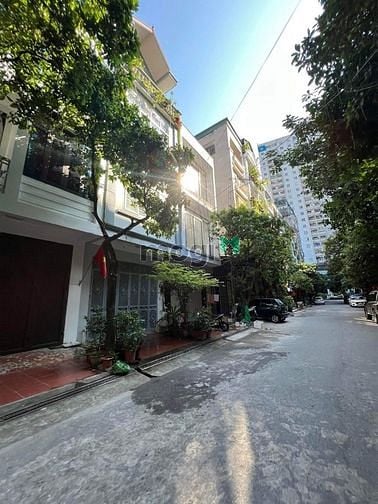 Hình ảnh DV Vạn phúc 50m2 6 tầng 5m tiền 9.x tỷ