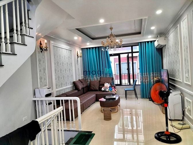 Hình ảnh DV Vạn phúc 50m2 6 tầng 5m tiền 9.x tỷ