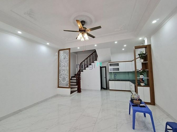 Hình ảnh Xe 4 chỗ đỗ cửa, 110m2, Lạc Long Quân, Phường 9, Tân Bình
