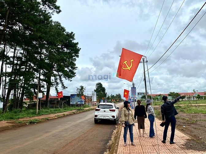 Hình ảnh Bán đất sát chợ Phú Lộc - Krong Năng - Đắk Lắk, Sổ sẵn công chứng ngay