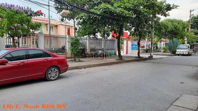 Hình ảnh Bán 50m2 Đất Tây Mỗ, Lô Góc, Vuông Vắn, MT Rộng, Thoáng Mát