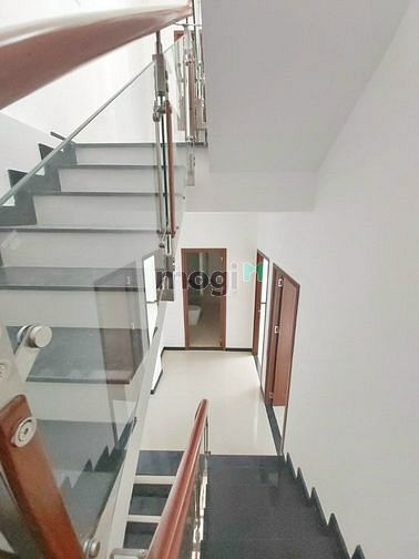 Hình ảnh Cần vốn KD bán gấp căn Phan Văn Trị, GV, 49m2-1 tỷ 380tr-SHR
