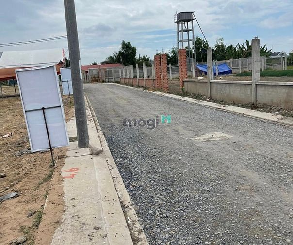 Hình ảnh Đất Sổ Hồng Riêng Tại Cần Đước, Long An