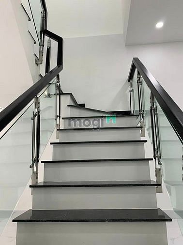 Hình ảnh bán gấp nhà 1T1L PHƯỚC BÌNH/QUẬN 9 1TỶ2/60m2 SHR