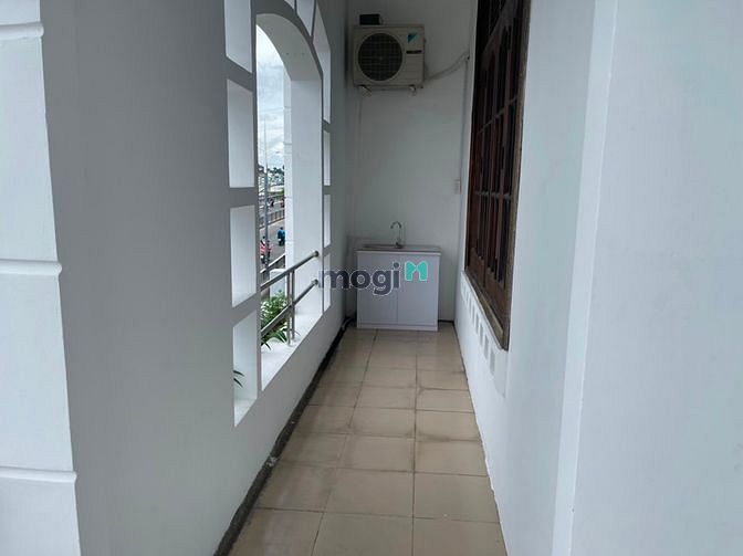 Hình ảnh CHDV 30m2 Full NT ban công lớn view cực đẹp ngay cầu Nguyễn Văn Cừ