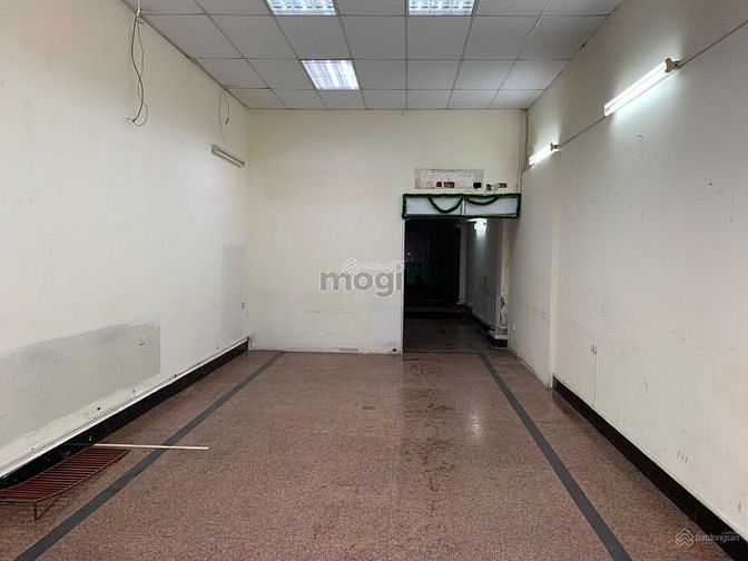 Hình ảnh Cho thuê nhà rất đẹp mặt phố Lê Duẩn