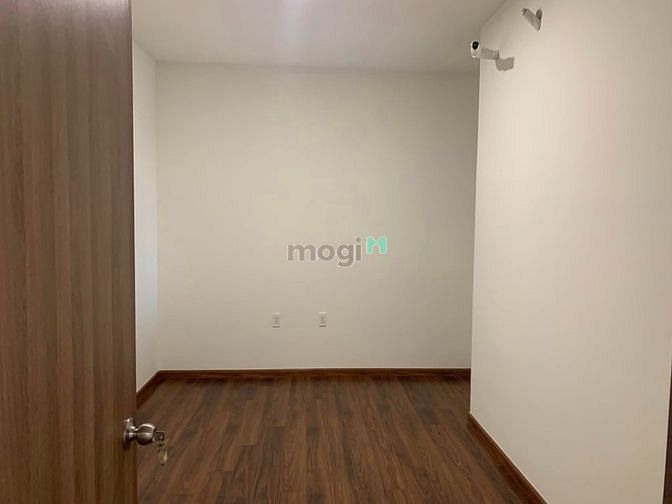 Hình ảnh Cho thuê căn góc 75m 2PN có ban công giá từ 8.5 tr/tháng