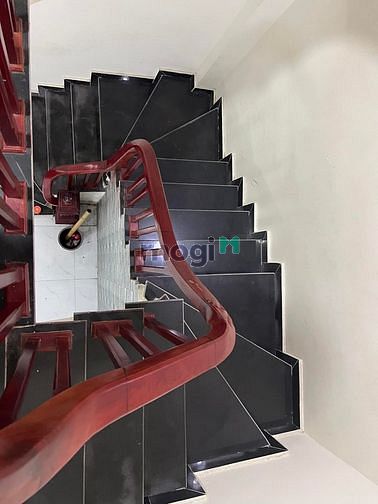 Hình ảnh Bán nhà view sông,Ngọc Hồi ,5 tầng, 30m,oto tránh,vỉa hè rộng, 4.3 tỷ