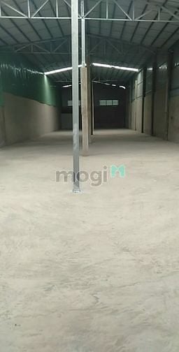 Hình ảnh Cho thuê kho 500m2 đường Hồ Văn Long. Tân tạo