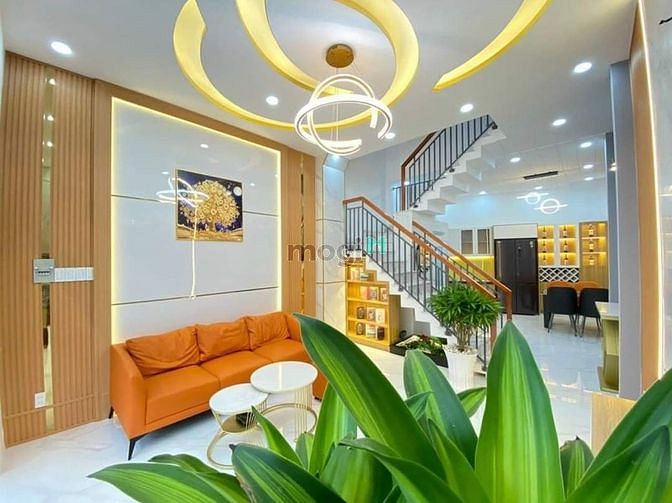 Hình ảnh Nhà Mới 3 Lầu SHR Lê Trọng Tấn
