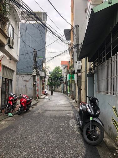Hình ảnh Cần bán gấp lô đất Phố Thạch Bàn, 50 m2, mặt tiền 4,5 m, giá chỉ 5 tỷ.