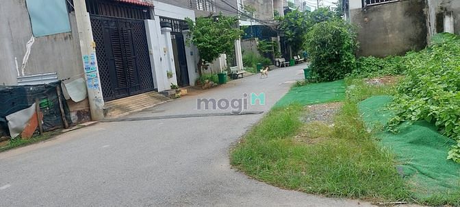 Hình ảnh Bán đất thổ lô góc 2MT đường Gò Cát, Quận 9. Gía 4.3 tỷ. Sổ hồng