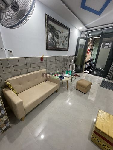 Hình ảnh Nhà Tân Bình - chưa tới 3 tỷ - HBG - sát mặt tiền.