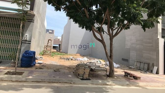 Hình ảnh Bán lô đất ngay đường Suối Lộ 110m2, rẻ hơn thị trường 300tr, SHR