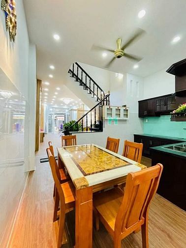Hình ảnh Bán nhà 4 lầu Phan Huy Ích Tân Bình, 72m2, chỉ 6tỷ5, nhà mới
