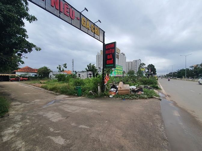 Hình ảnh Cho thuê đất trống Lô góc 2 mặt tiền Liên Phường ngang 20m 💥Giá tốt