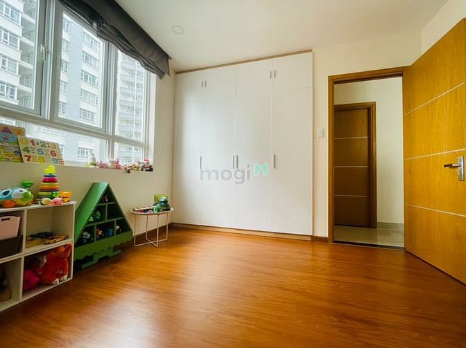 Hình ảnh Căn góc Him Lam - 82m2, Full nội thất, có ban công và lô gia, mới 100%