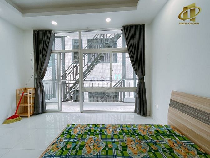 Hình ảnh Studio_26m2, ban công_máy giặt_đủ nội thất ở kdc bông sao_Quận 8