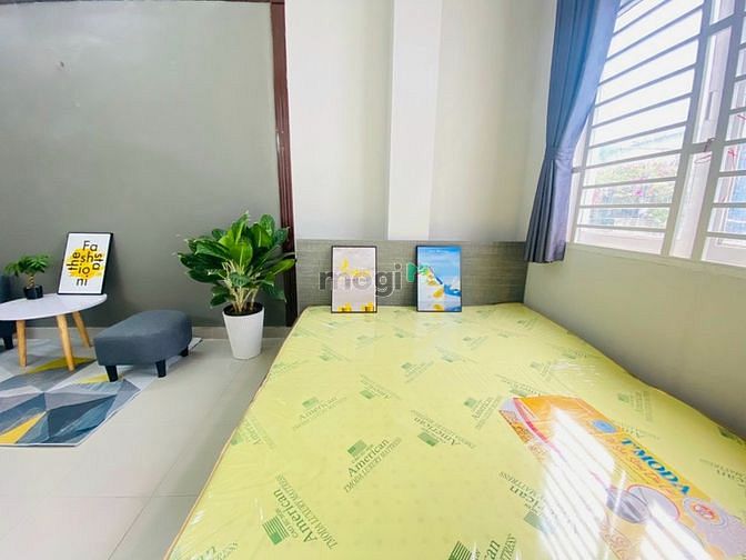 Hình ảnh Mb6623 nạp rút nhanh chóng Nguyễn Hữu Cầu sát chợ Tân Định quận 1 có ban công