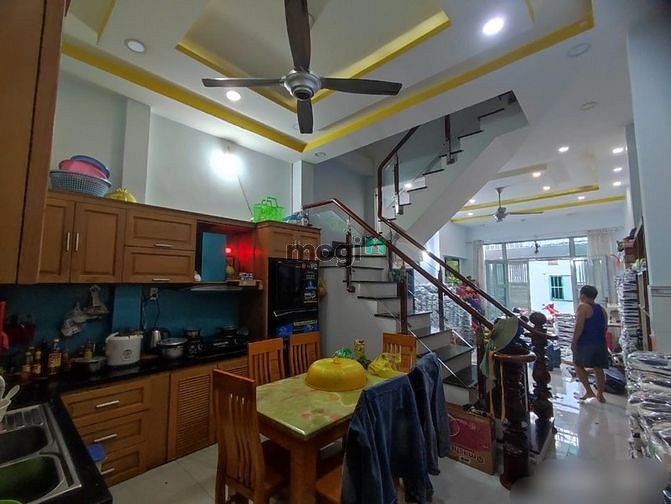 Hình ảnh 6Tỷ99 Lũy Bán Bích-Tân Phú-79m2-Hẻm Xe Hơi Thông