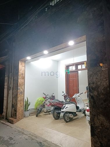 Hình ảnh Nhà bán phố Ngọc Lâm, Long Biên 65m2 , 4t , mt4,5
