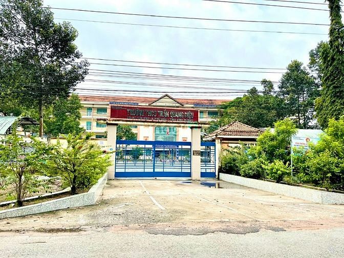 Hình ảnh e còn 2 nền thổ cư 140m2 ngay điện lực phú giáo giá 550