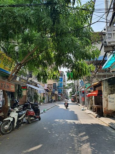 Hình ảnh Bán đất ngõ 138 phú diễn, 10m ô tô tránh, dt 69m2 giá 5, tỷ