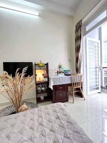 Hình ảnh Siêu hot: Mb6623 nạp rút nhanh chóng ban công cửa sổ đủ nội thất Cách mạng tháng tám
