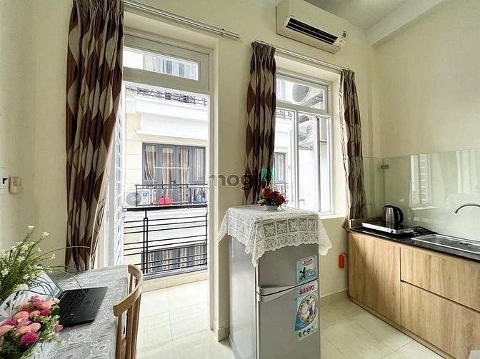 Hình ảnh Siêu hot: Mb6623 nạp rút nhanh chóng ban công cửa sổ đủ nội thất Cách mạng tháng tám